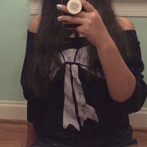 🎀Off the shoulder bow sweatshirt🎀